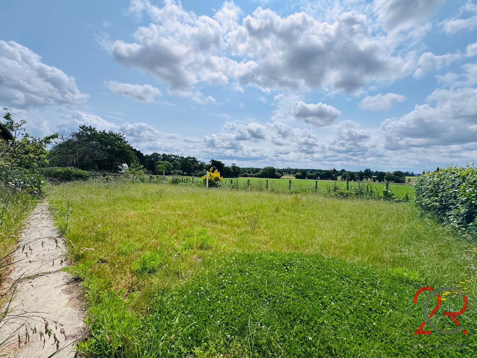 À vendre Longère rénovée 220 m2 avec grande grange Saint
